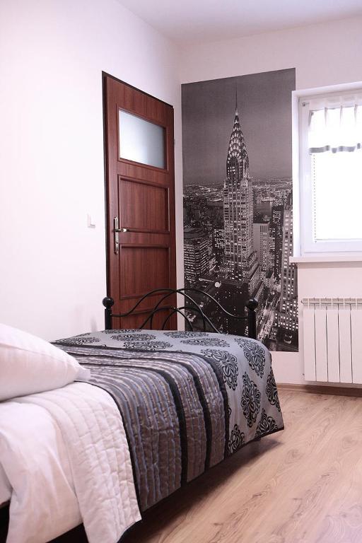 Leo Hostel Познань Номер фото
