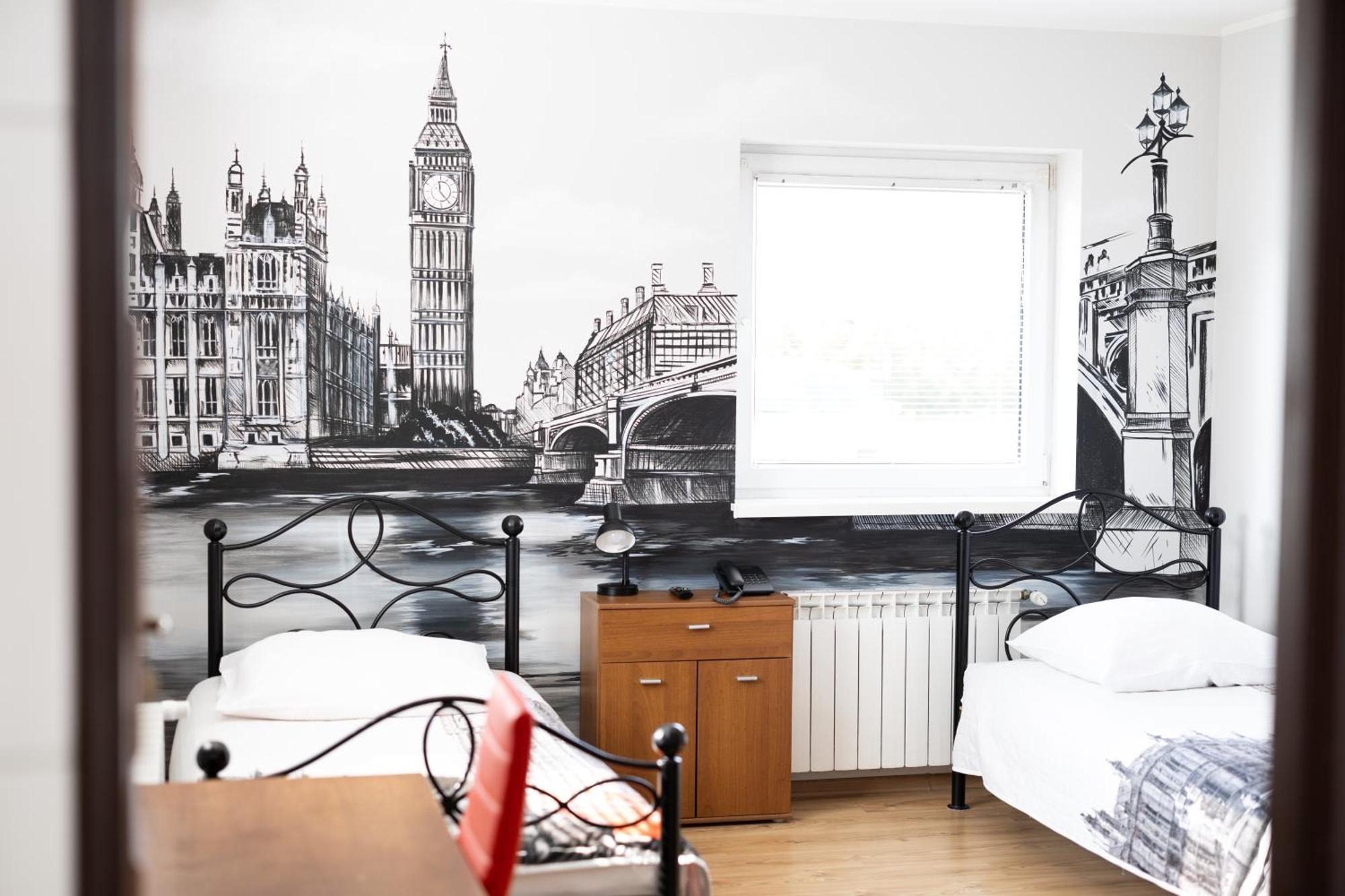 Leo Hostel Познань Екстер'єр фото